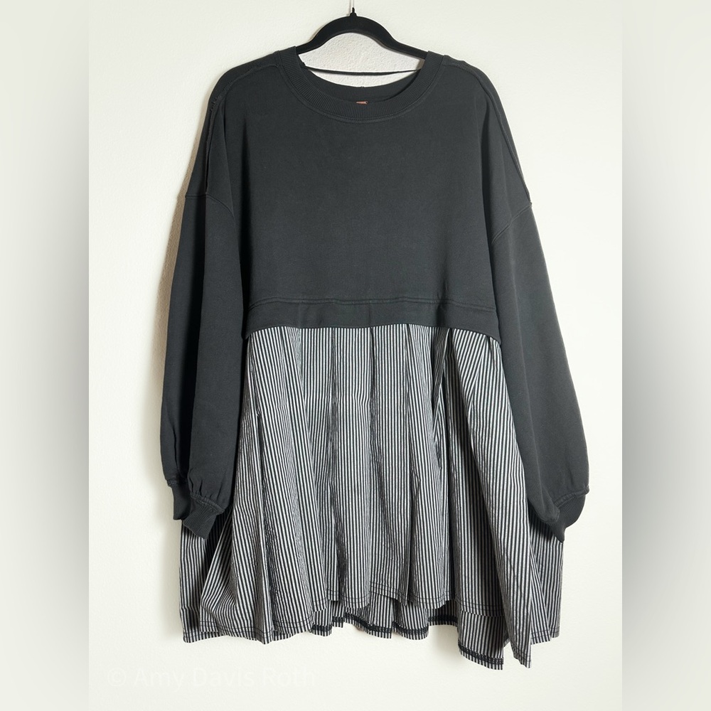 Free People Elenor Striped Sweatshirt in Washed Black Combo size Small - Picture 13 of 14